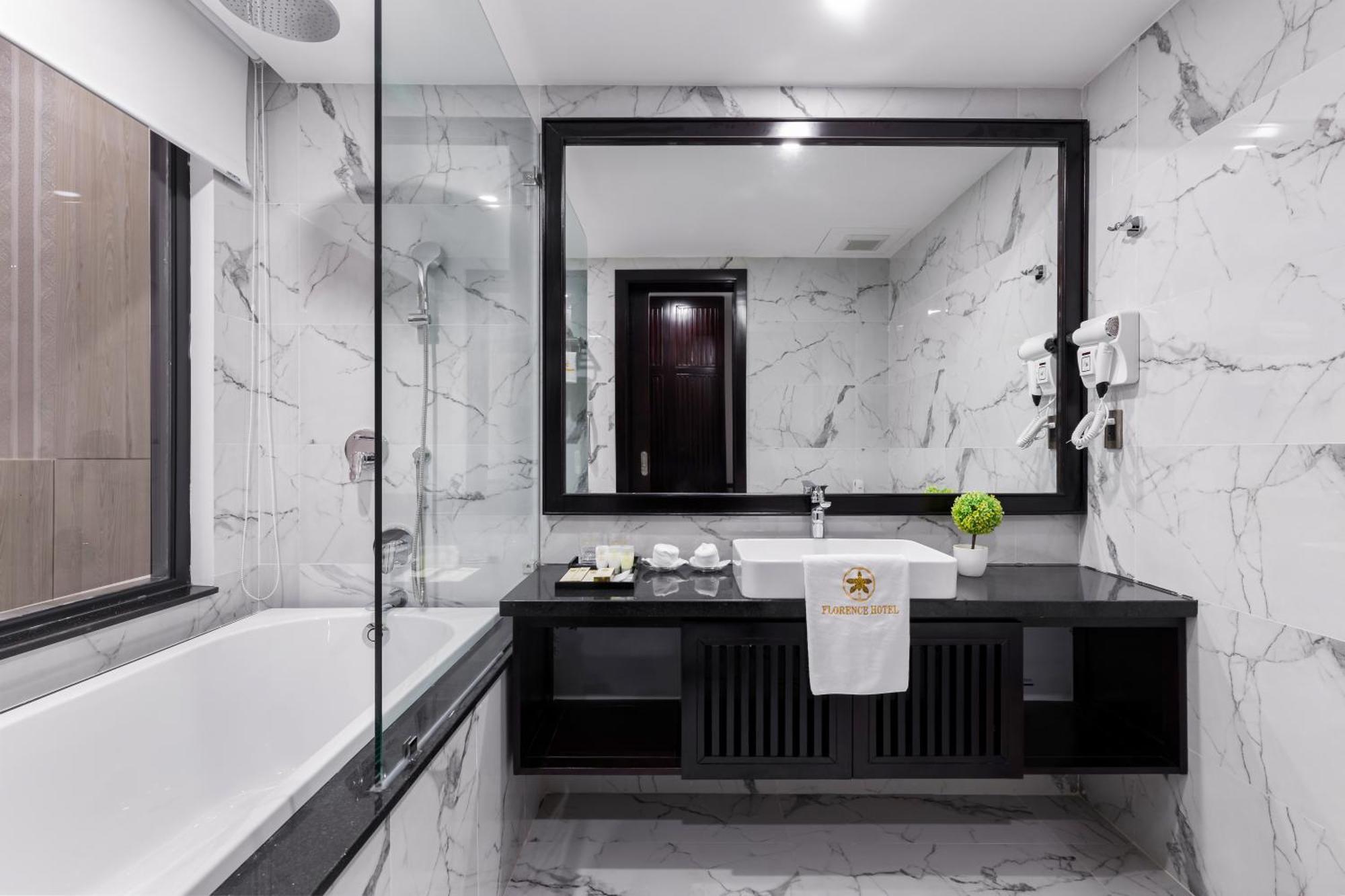 Florence Hotel Da Nang Bagian luar foto